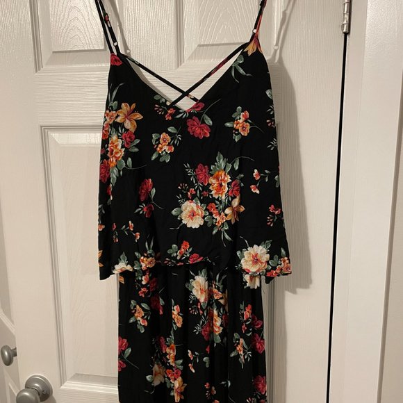 Urban Basics - maxi dress - size large - Brand New - Picture 4 of 7